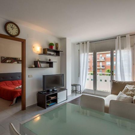 Apartamento Castell De Perelada Apartment Херона Екстериор снимка