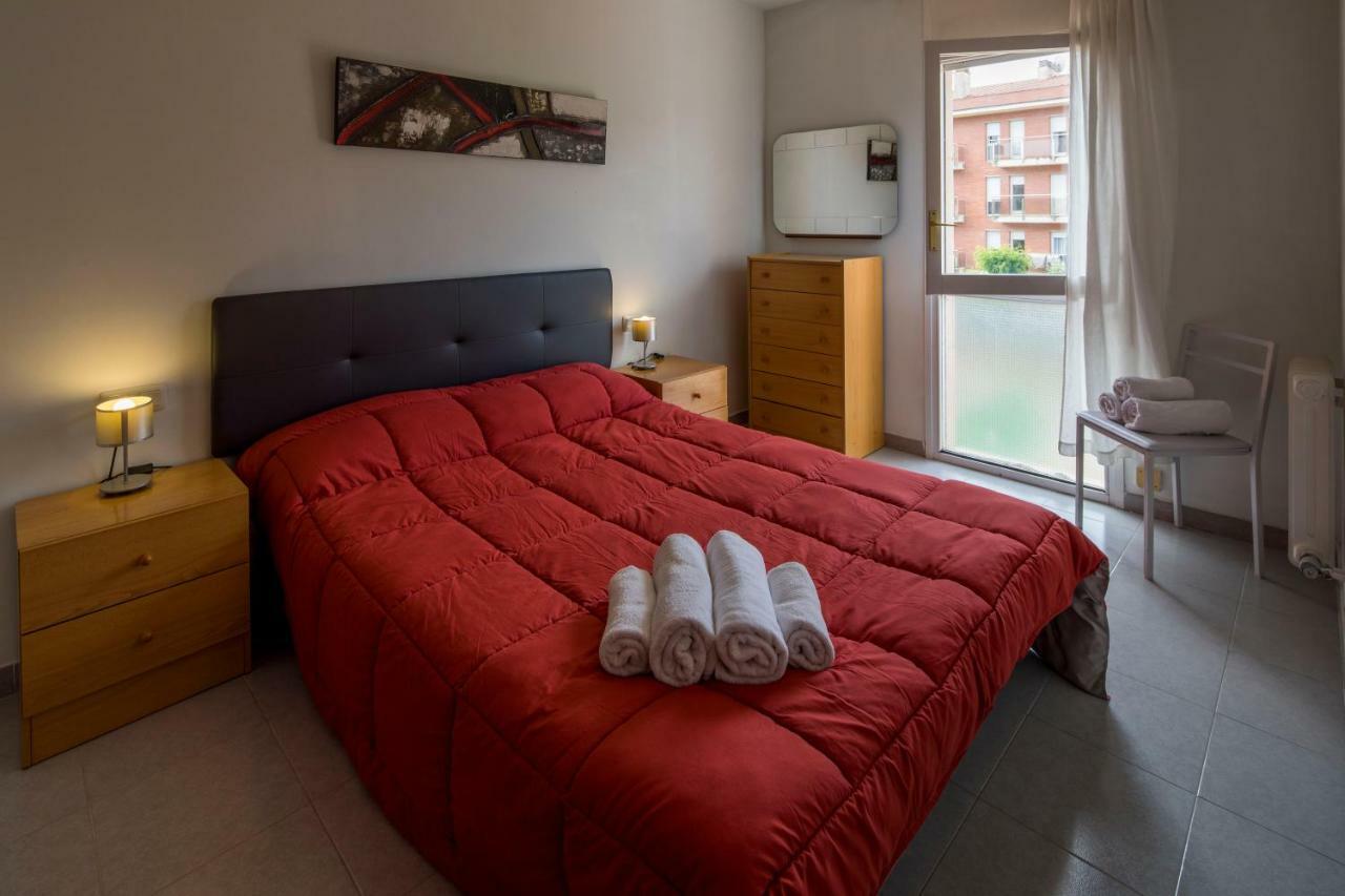 Apartamento Castell De Perelada Apartment Херона Екстериор снимка