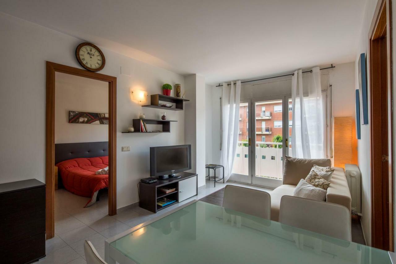 Apartamento Castell De Perelada Apartment Херона Екстериор снимка